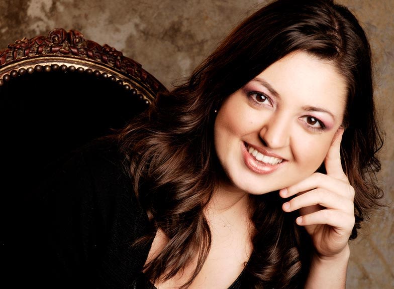 Alexandra Dariescu pianist