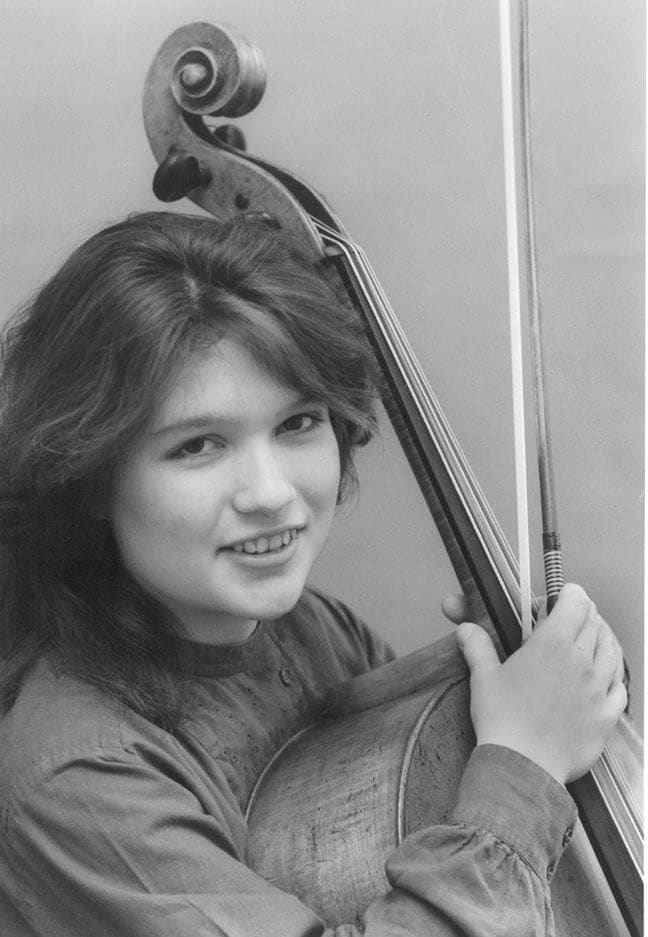 Caroline Dale with cello