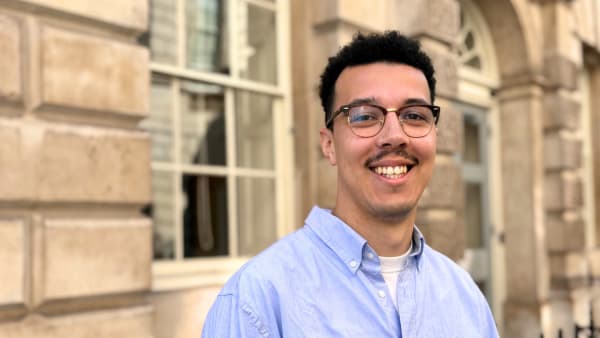 Joe Linton (Assistant Artist Manager)