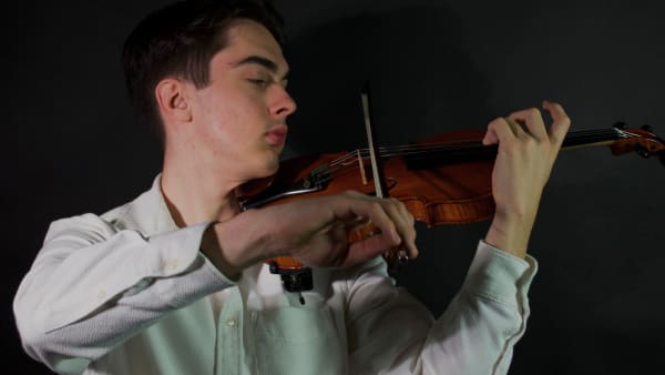 Shlomi Shahaf, Violin - 2024 Finalist